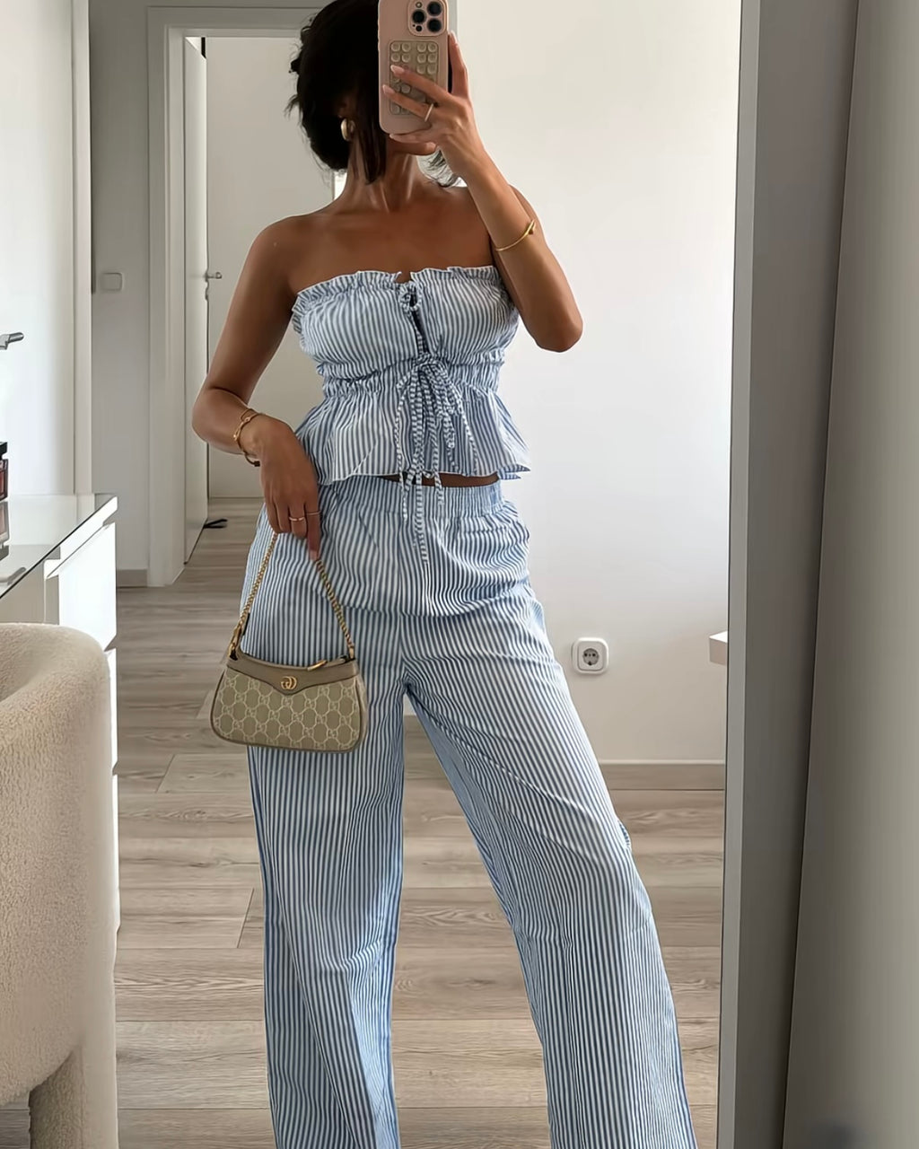 ‘Olivia’ set
