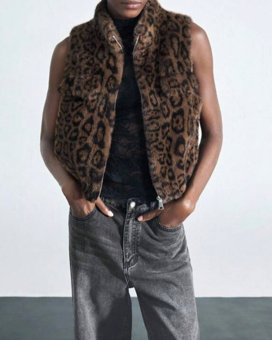 ‘Leona’ Vest
