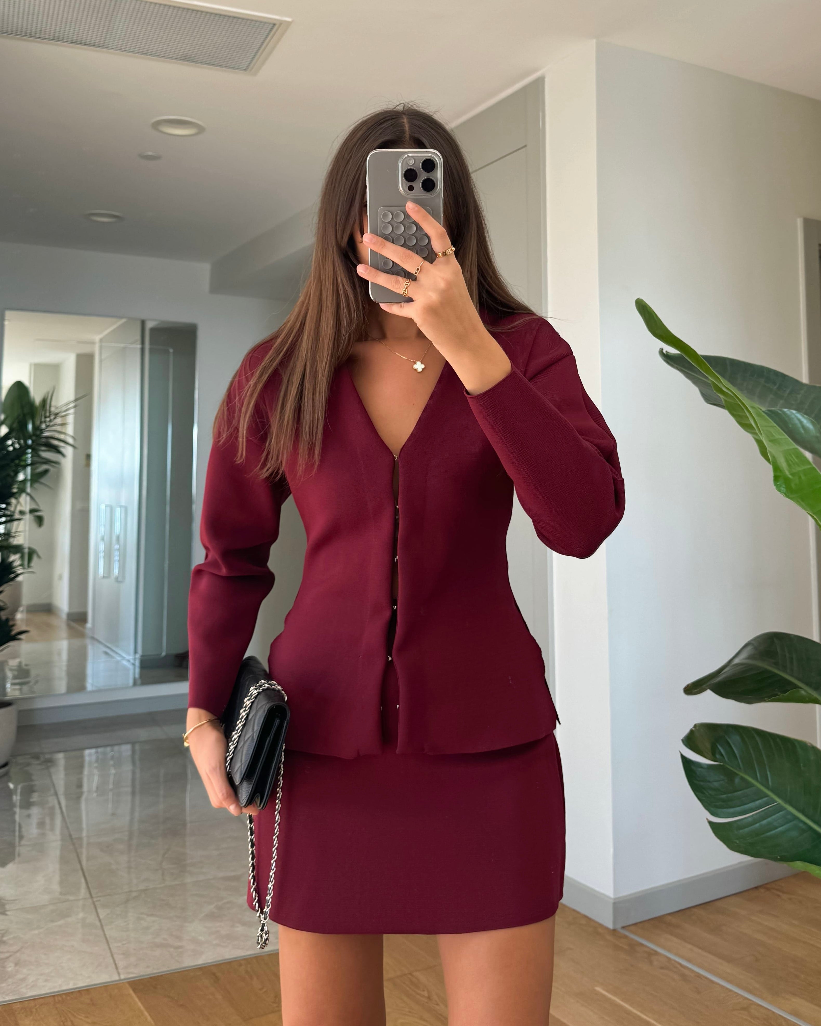 ‘Plum’ set