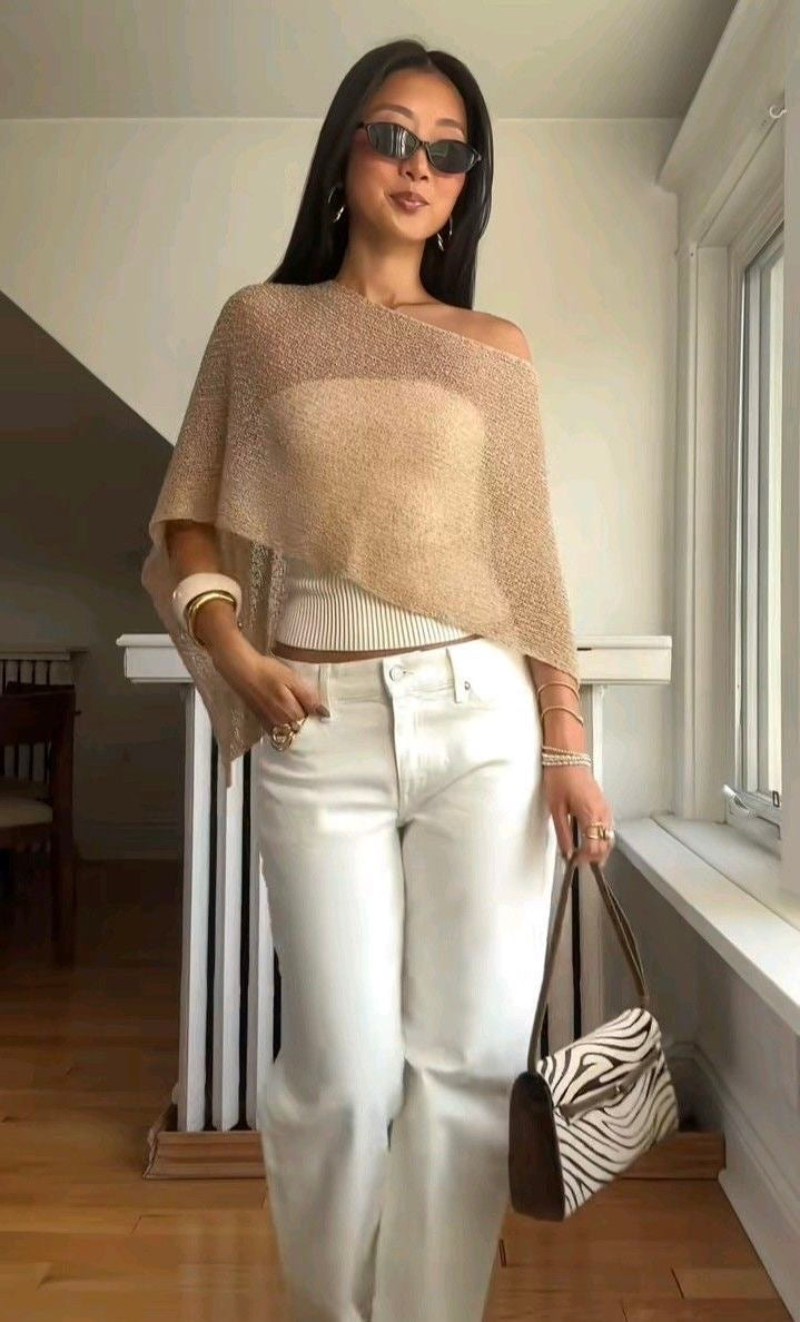 ‘Demi’ top