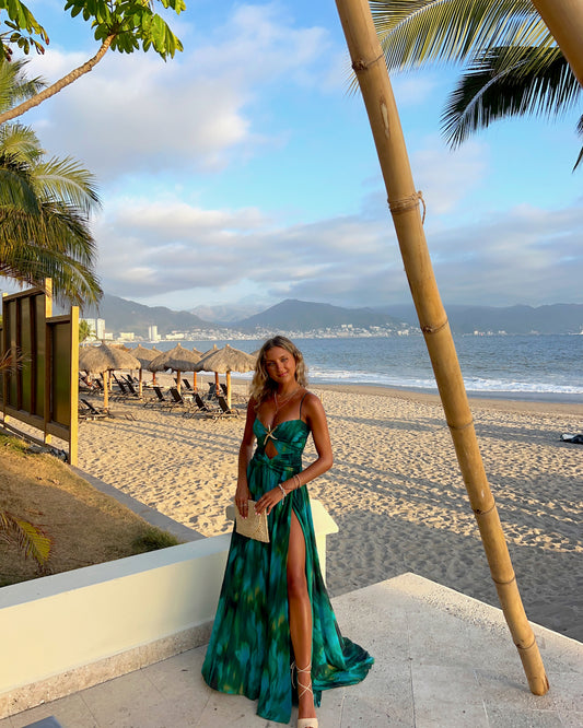 ‘Nirva’ dress